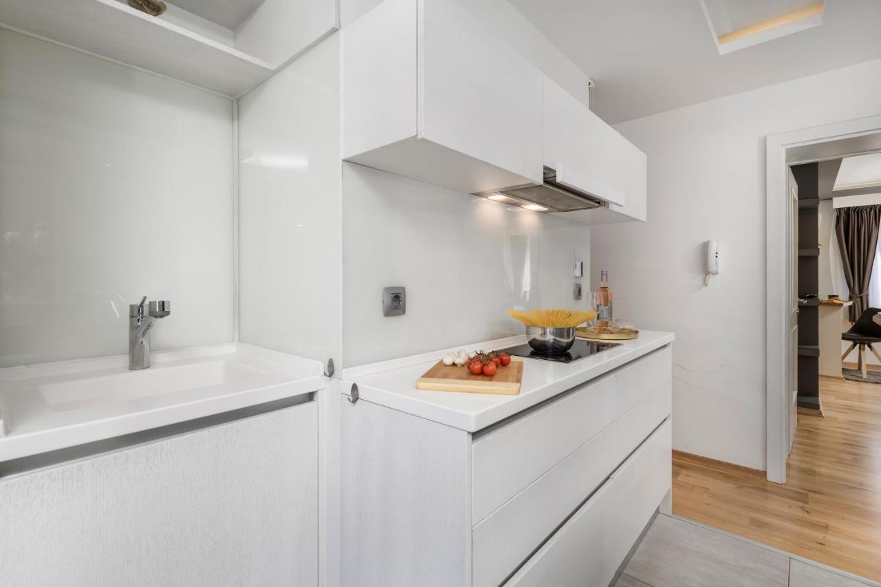 Apartment Hana Rijeka Exterior photo